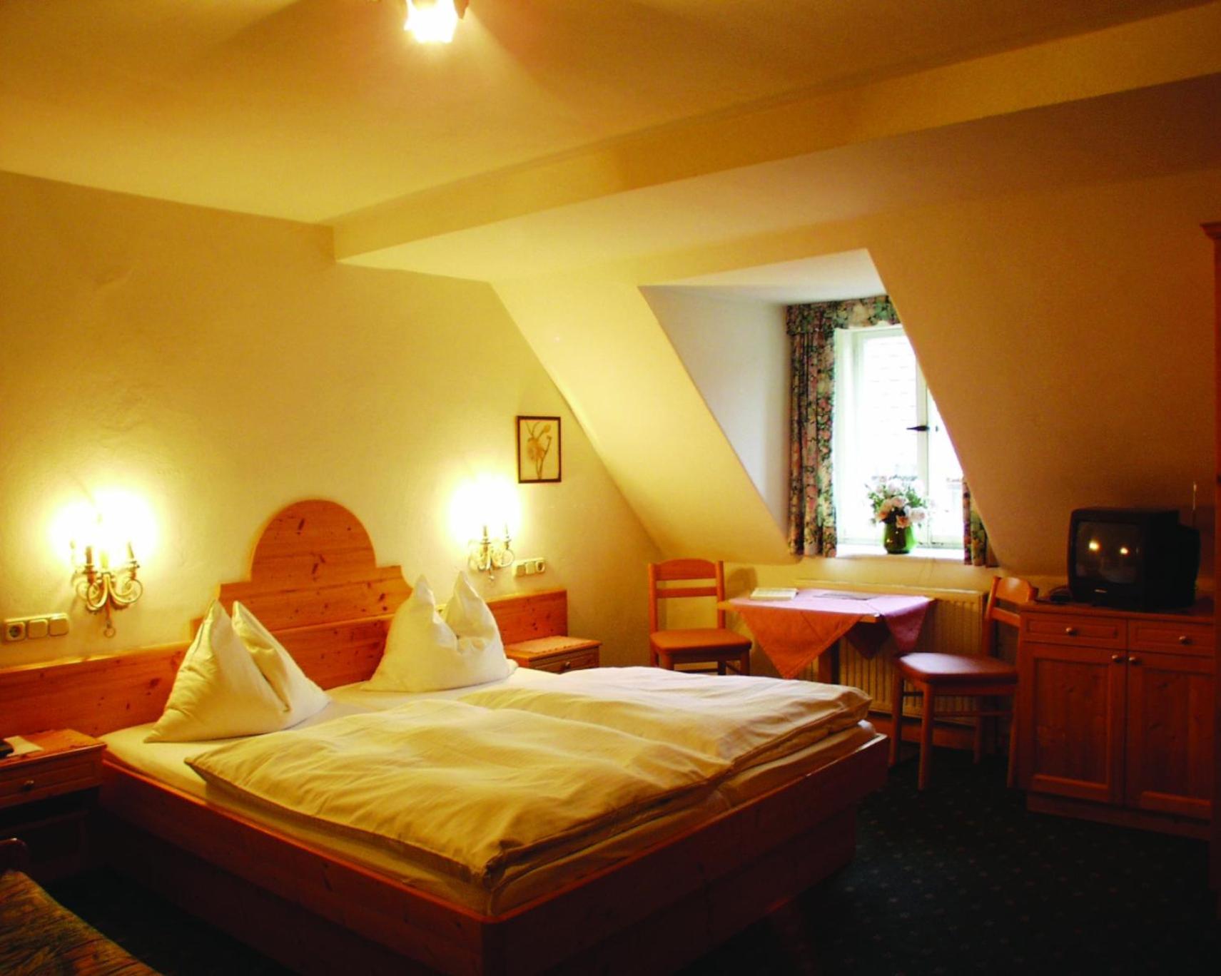 Hotel Restaurant DAS RÖSSL Windischgarsten Chambre photo