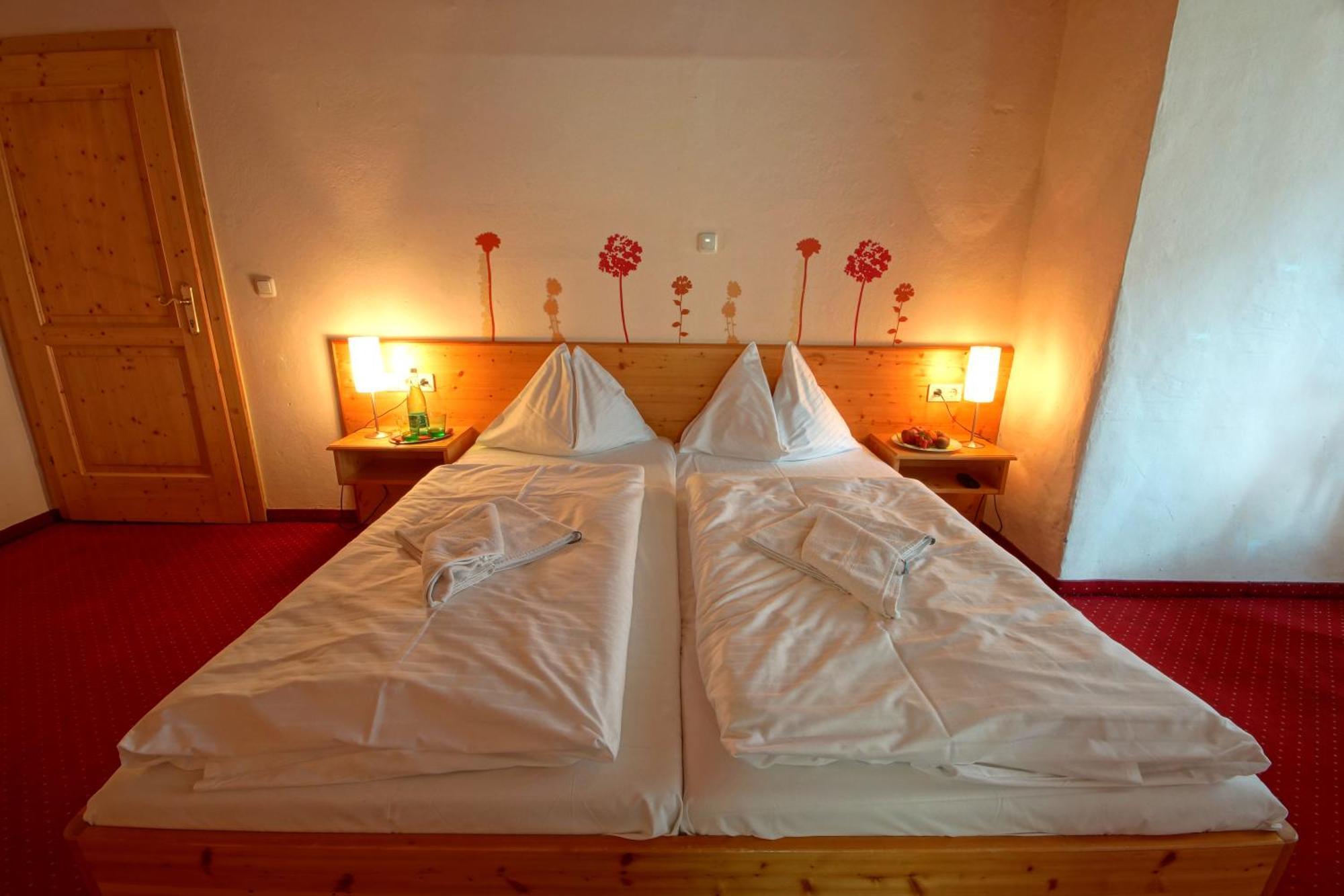 Hotel Restaurant DAS RÖSSL Windischgarsten Chambre photo